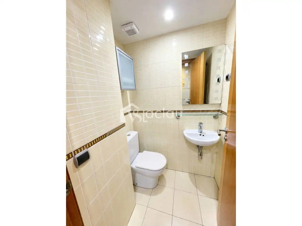 Baño de Dúplex en venta en Olesa de Montserrat, Barcelona