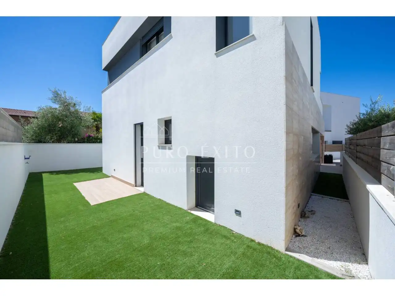 Vista exterior de Casa o chalet en venta en Cambrils con Calefacción, Jardín privado y Terraza