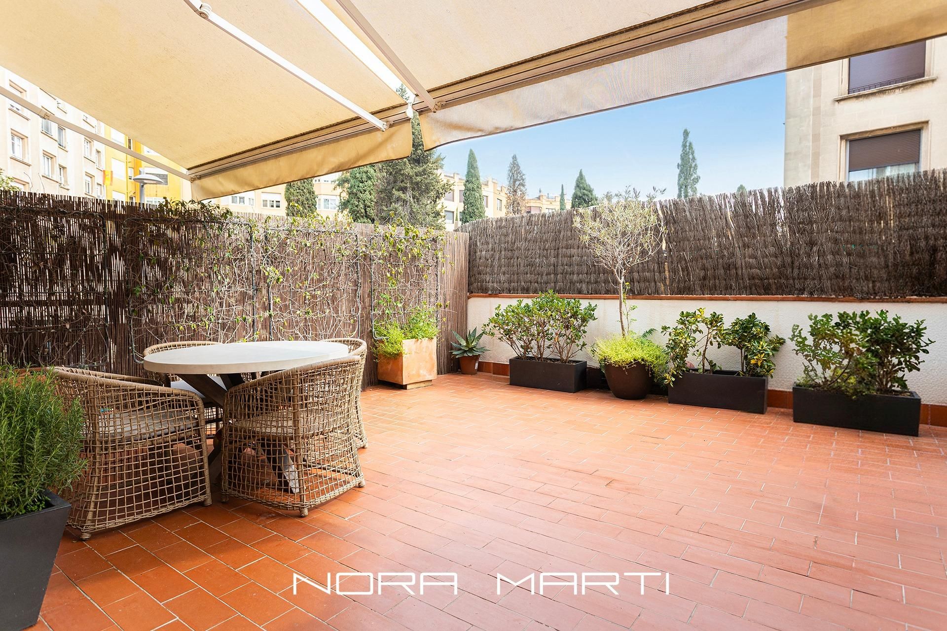 Terrace of Flat for rent in  Barcelona Capital  with Air Conditioner, Heating and Parquet flooring