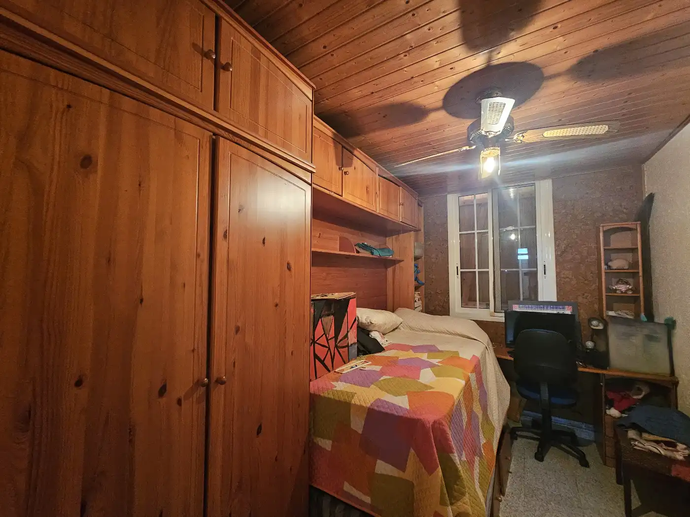 Dormitori de Casa adosada en venda en Els Pallaresos amb Aire condicionat, Jardí privat i Terrassa