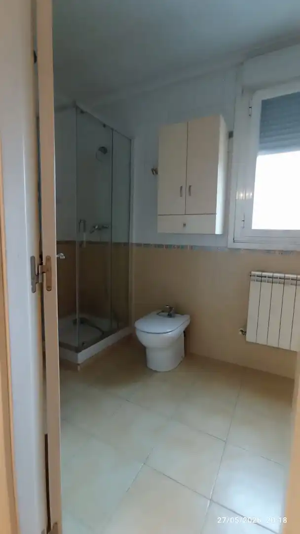 Baño de Casa adosada de alquiler en Zamora Capital  con Calefacción, Terraza y Trastero