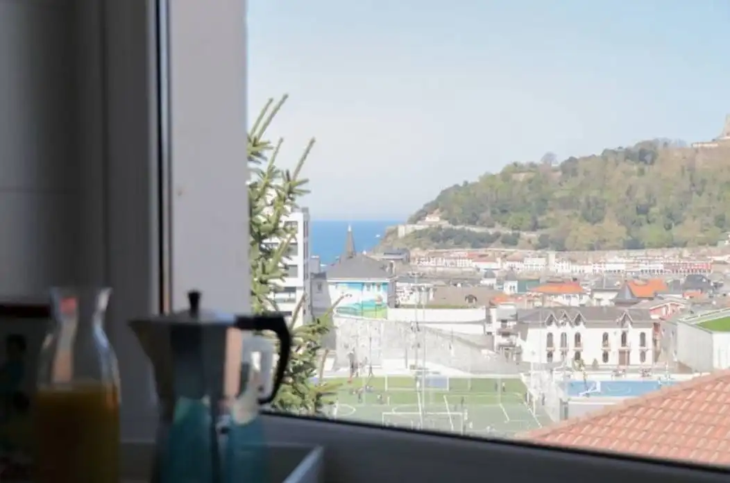 Bedroom of Flat for rent in Donostia - San Sebastián   with Furnished