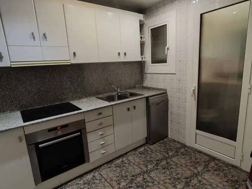 Flat with lift for sale in Carrer de Sant Antoni 5, imagen 7