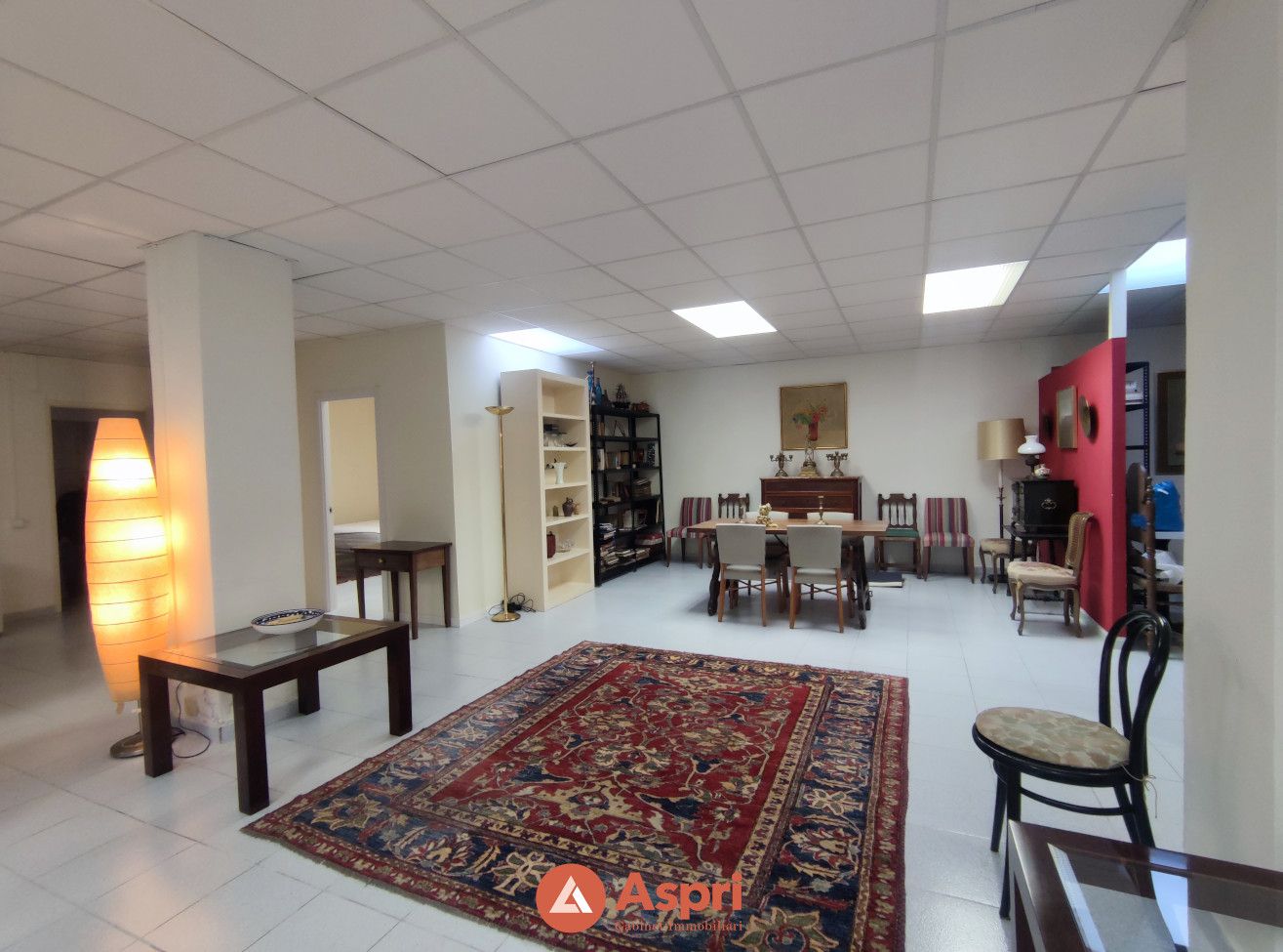Premises for sale in  Barcelona Capital  with Air Conditioner, Heating and Furnished