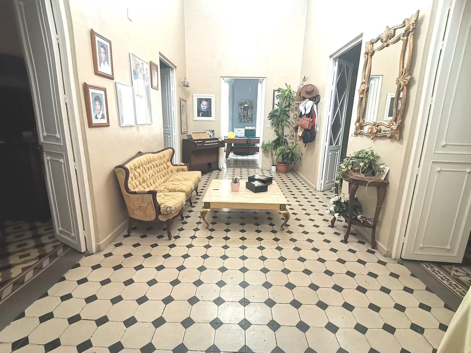 House or chalet for sale in  Almería Capital  with Air Conditioner, Private garden and Terrace