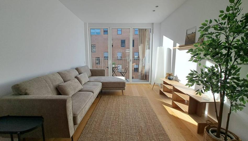 Foto 1 de Pis de lloguer a Tres Creus, Centre, Barcelona