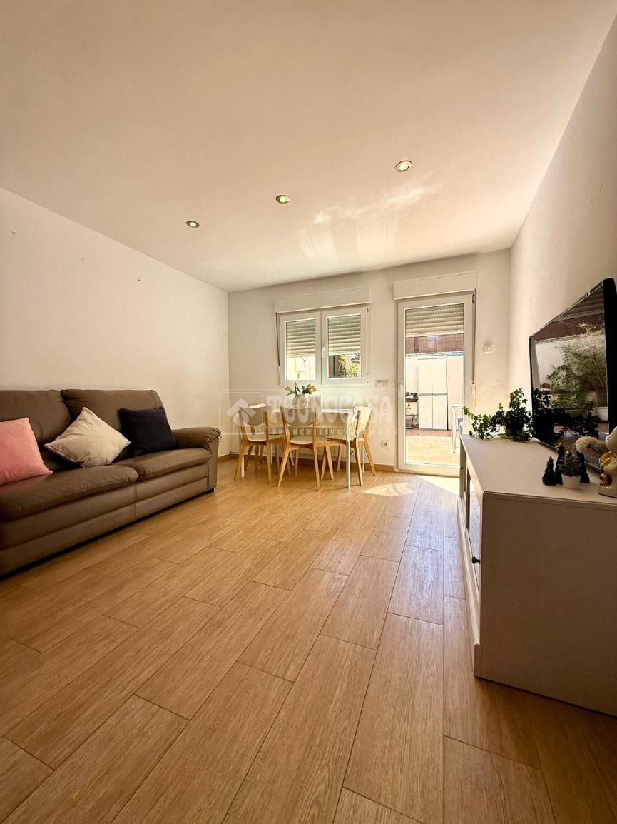 Casa adosada de alquiler en Canillas, Hortaleza