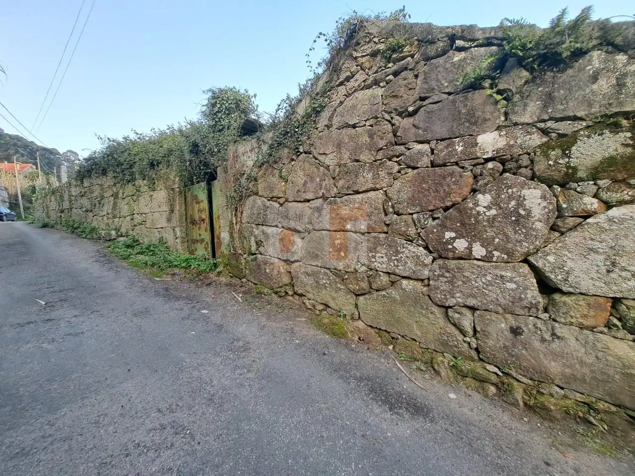 Vista exterior de Finca rústica en venda en Moaña amb Calefacció