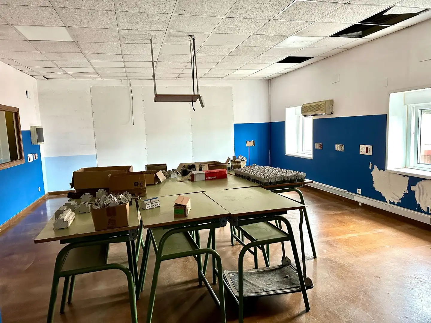 Comedor de Nave industrial en venta en Santander