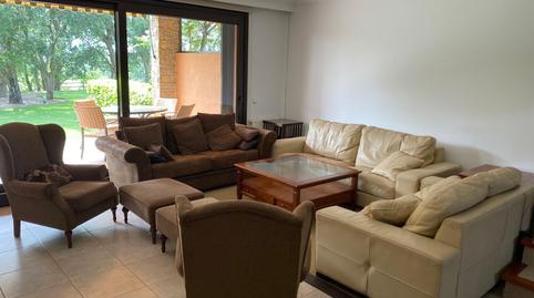 Foto 3 de Casa adosada de lloguer a Peralada, Girona