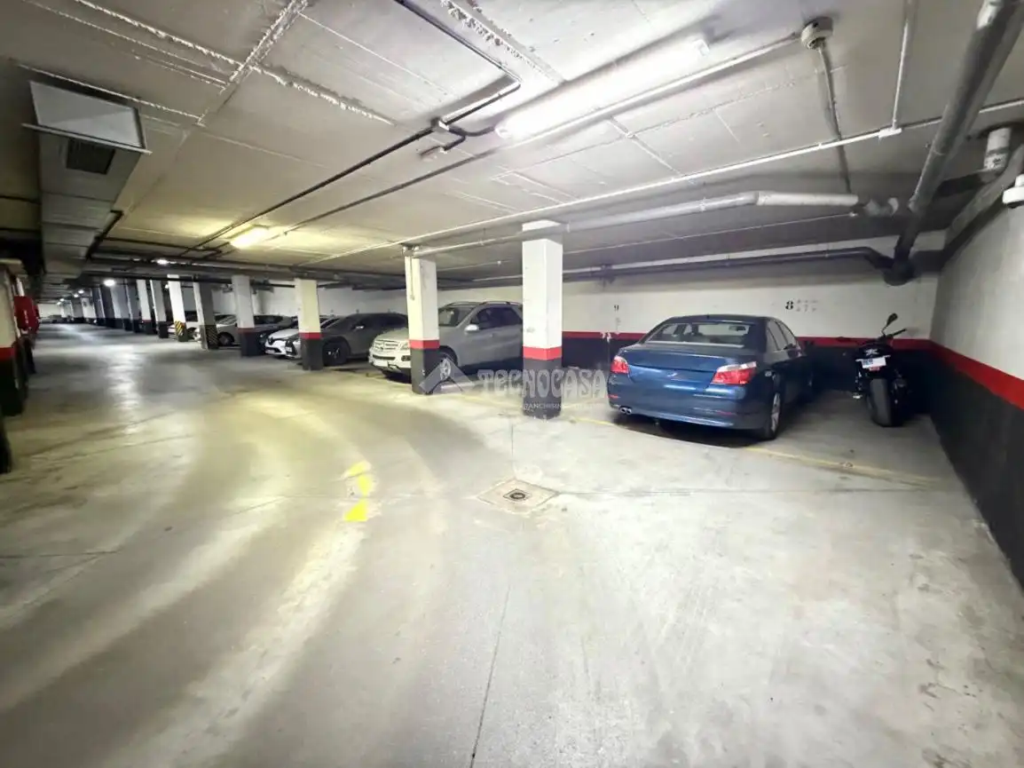 Parking of Flat for sale in Arganda del Rey  with Heating, Parquet flooring and Storage room