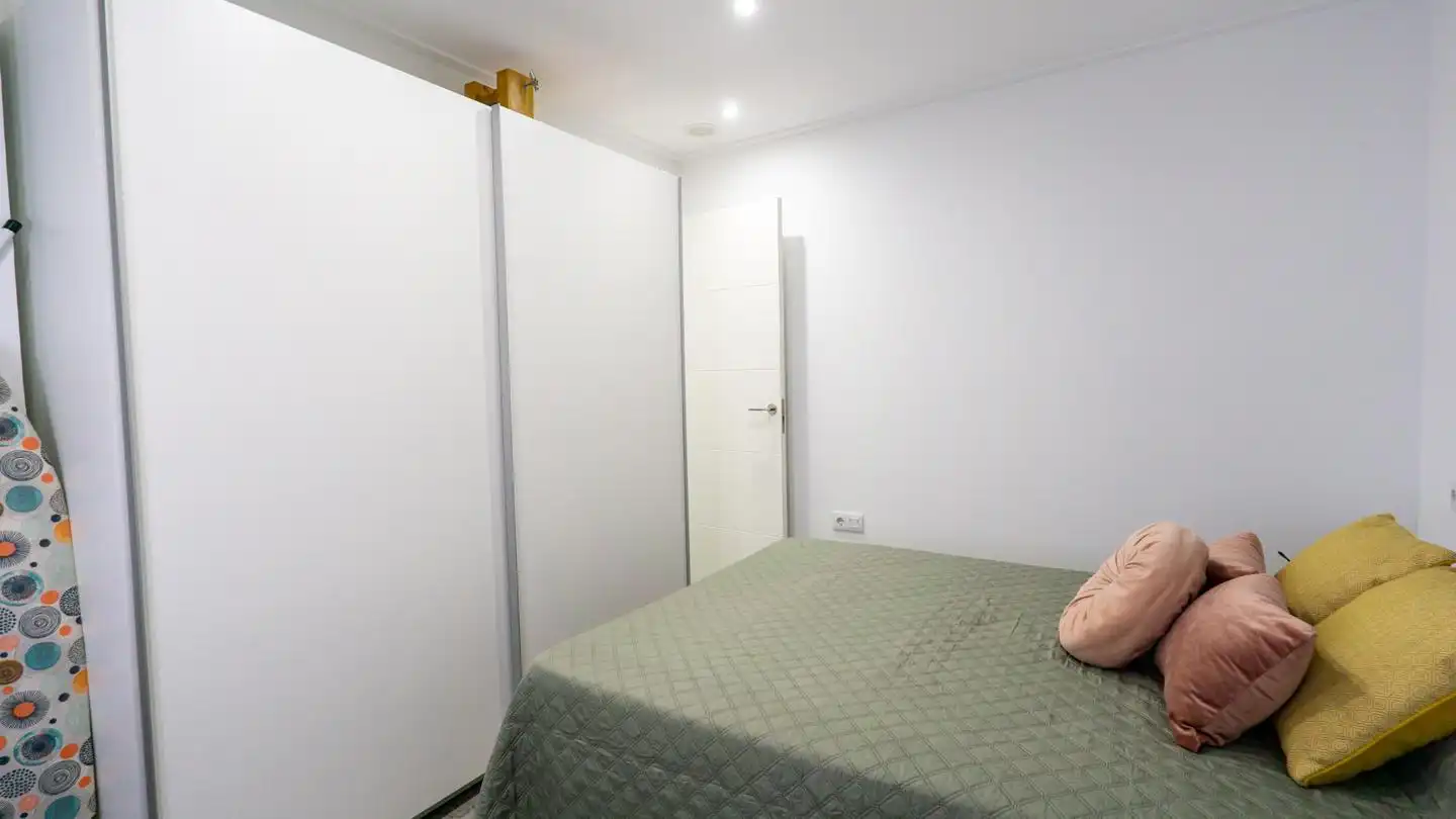 Flat for sale in Esperidion Porta Requesens, Carrús Este