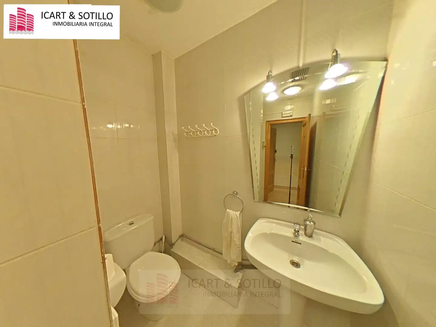Baño de Oficina en venta en Vinaròs con Aire acondicionado