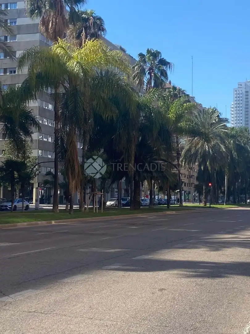 Vista exterior de Garaje en venta en  Valencia Capital