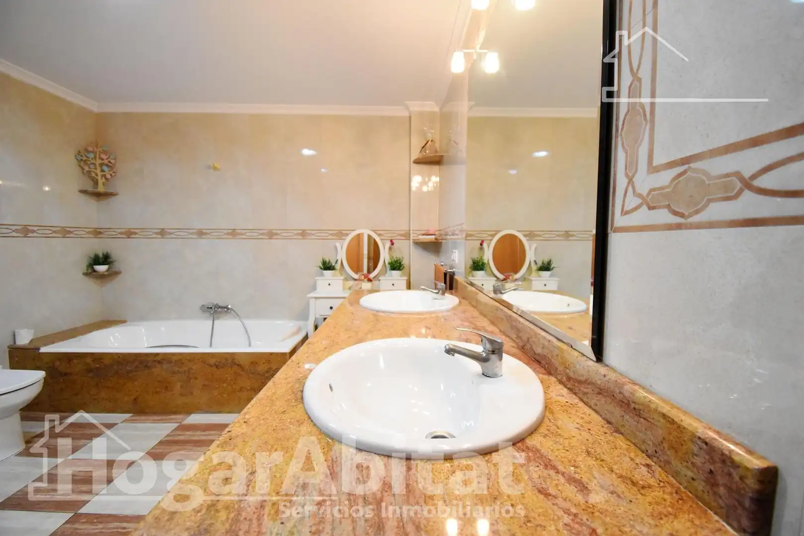 Casa amb terrassa en venda a Carrer JAUME ROIG, imagen 44