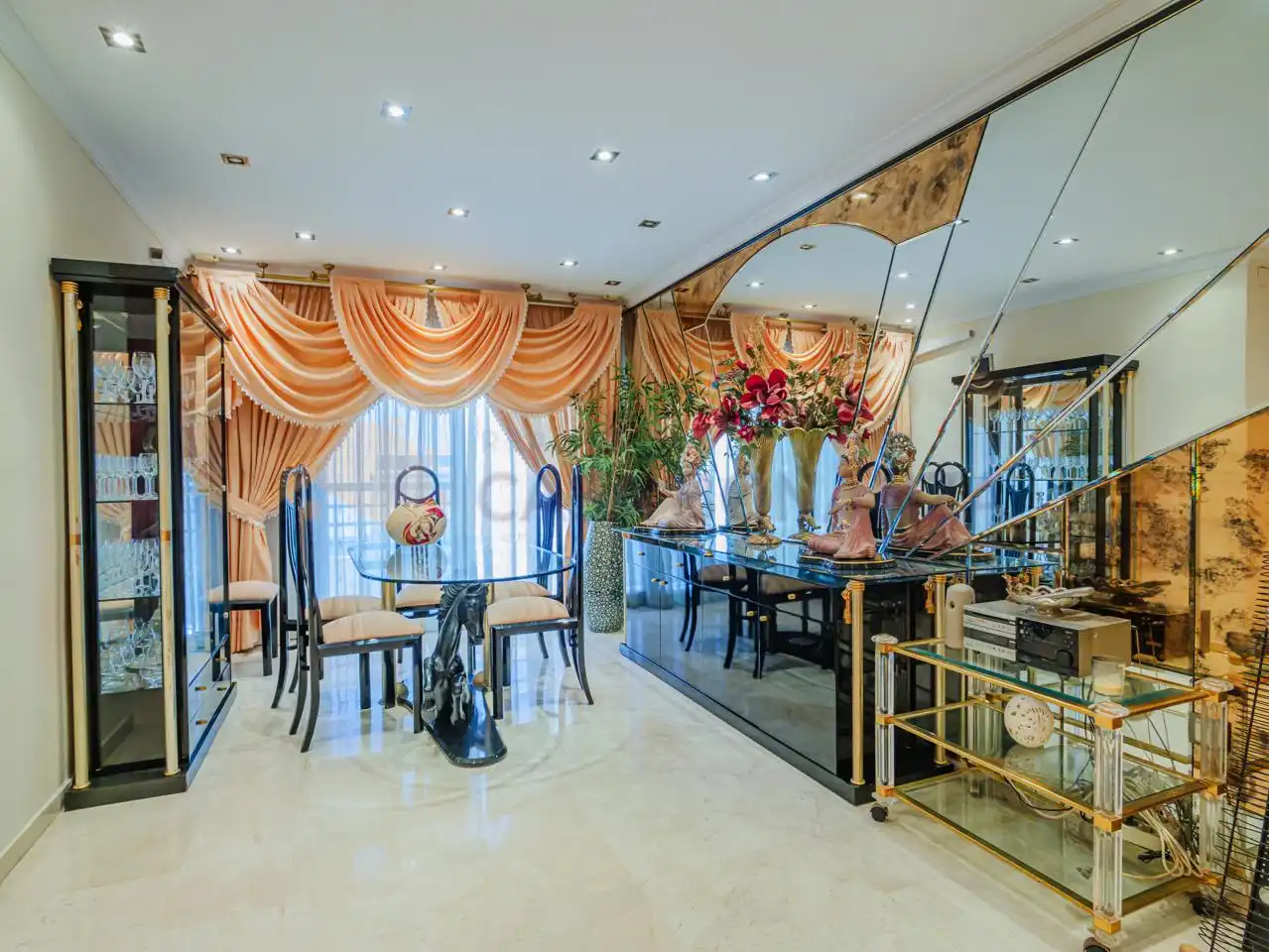 Dining room of Flat for sale in Almuñécar  with Air Conditioner and Terrace