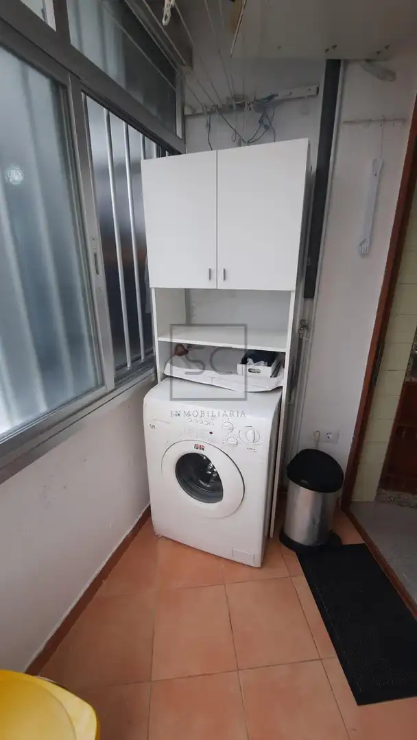 Schlafzimmer von Wohnung zur Miete in Ferrol mit Heizung, Terrasse und Möbliert
