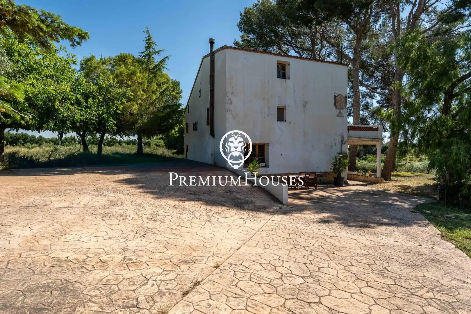Vista exterior de Finca rústica en venda en Vallmoll amb Calefacció, Terrassa i Traster