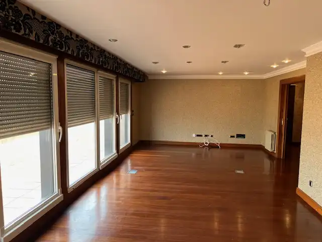 Comedor de Piso de alquiler en Vigo  con Aire acondicionado, Calefacción y Parquet