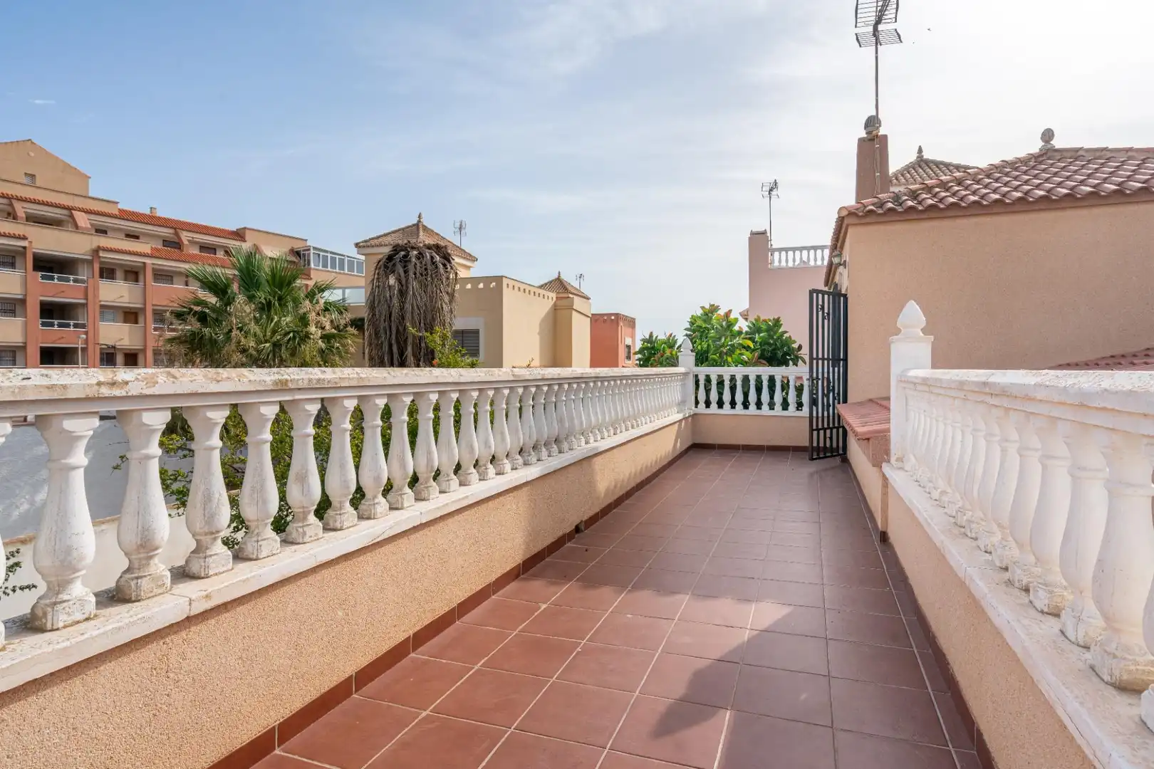 Terrace of Houses for sale in Roquetas de Mar
