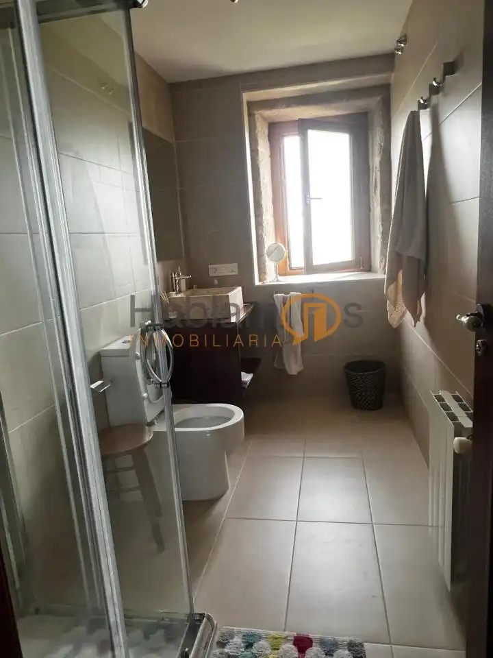 Casa rústica amb terrassa en venda a Moraña, imagen 16