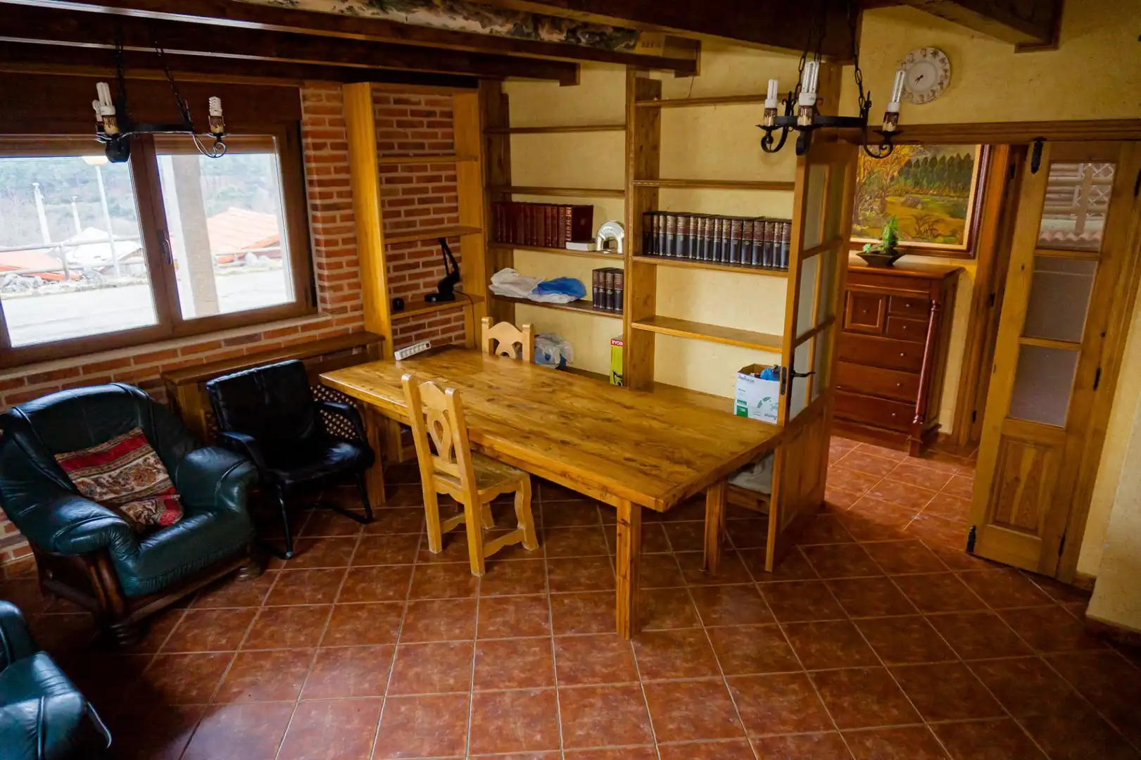 Menjador de Casa o xalet en venda en Villagatón amb Aire condicionat, Calefacció i Jardí privat