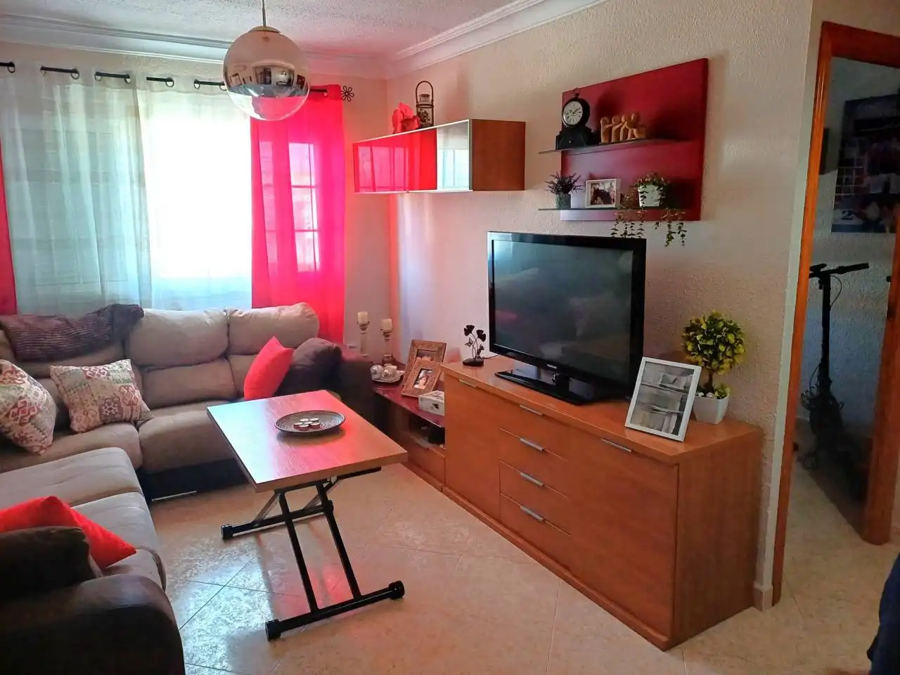 Sala de estar de Piso en venta en Huelva con Aire acondicionado y Amueblado