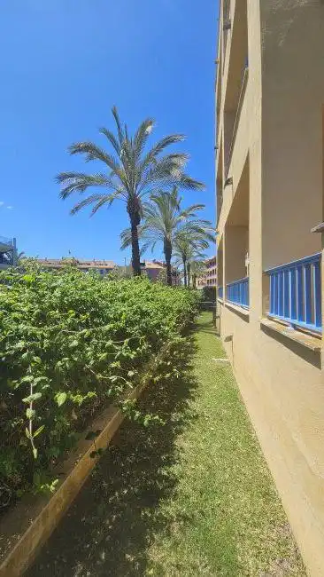 Apartamento de alquiler en Puerto de Sotogrande - La Marina