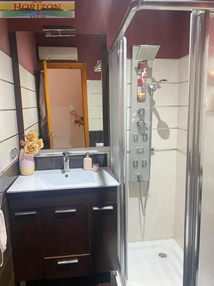 Bathroom of Flat for sale in Albox  with Air Conditioner, Furnished and Balcony
