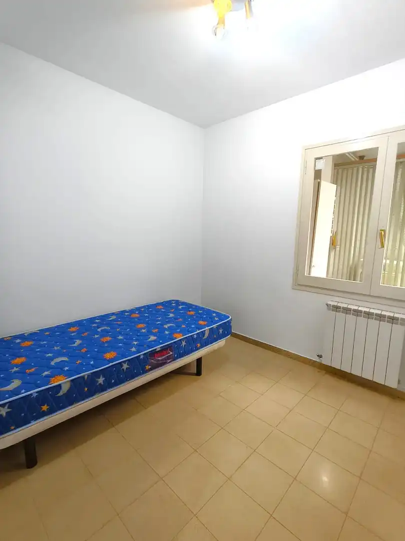 Bedroom of Flat for sale in Valls  with Heating, Terrace and Storage room