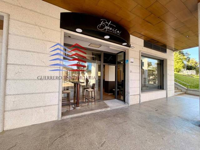 Local comercial en Venta en Calle villaamil y castro en Universidad