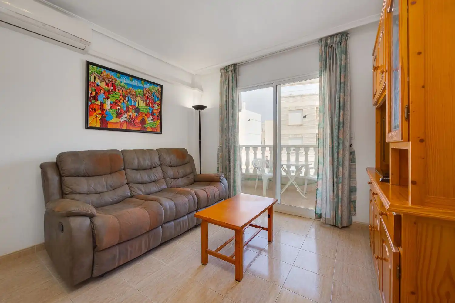 Sala de estar de Piso en venta en Torrevieja con Terraza y Amueblado
