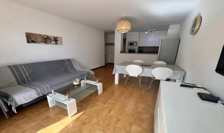 Apartment with pool for sale in Muga - Gran Reserva - Badia