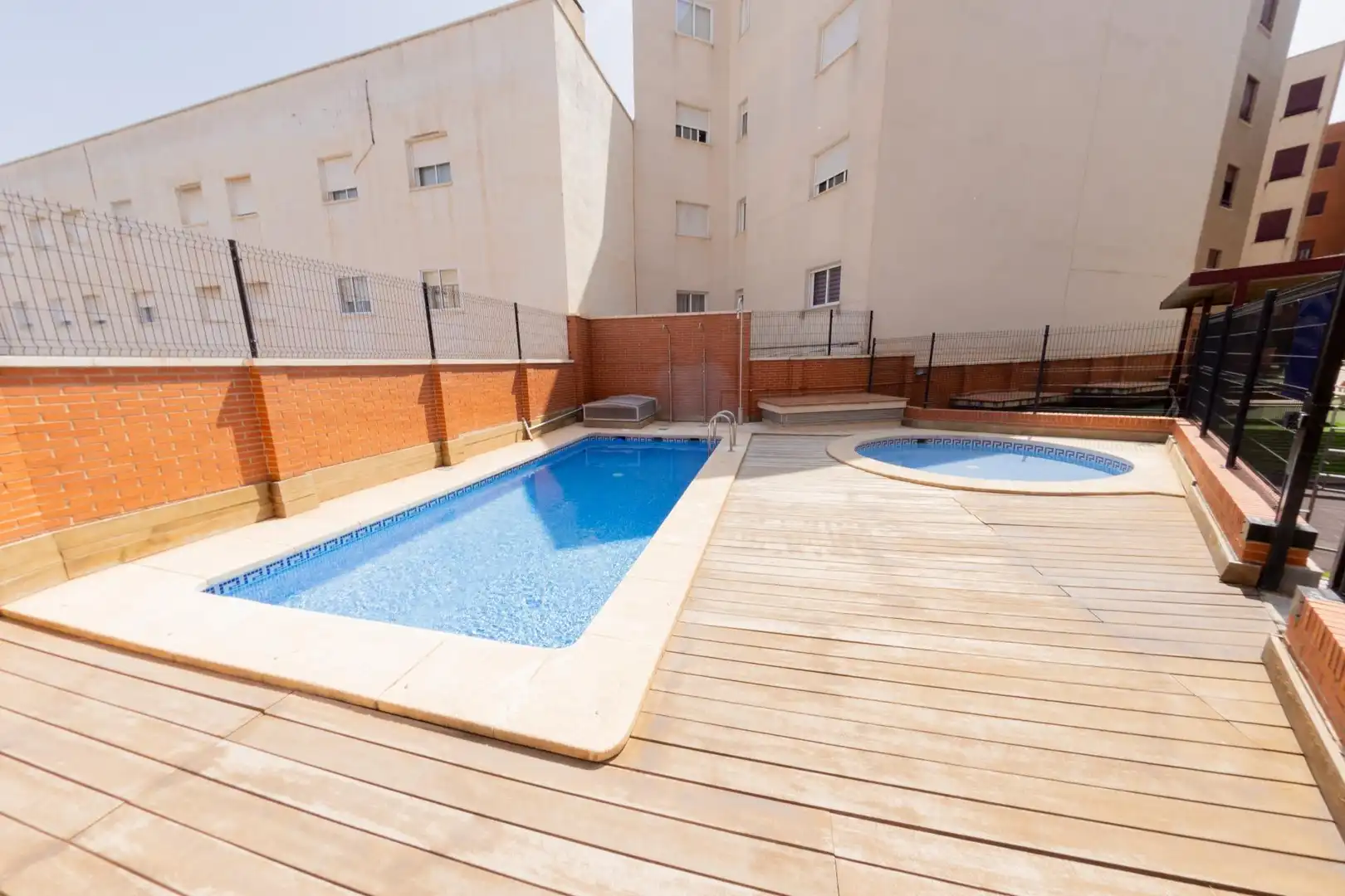 Piscina de Apartament en venda en Lorca amb Traster i Piscina comunitària