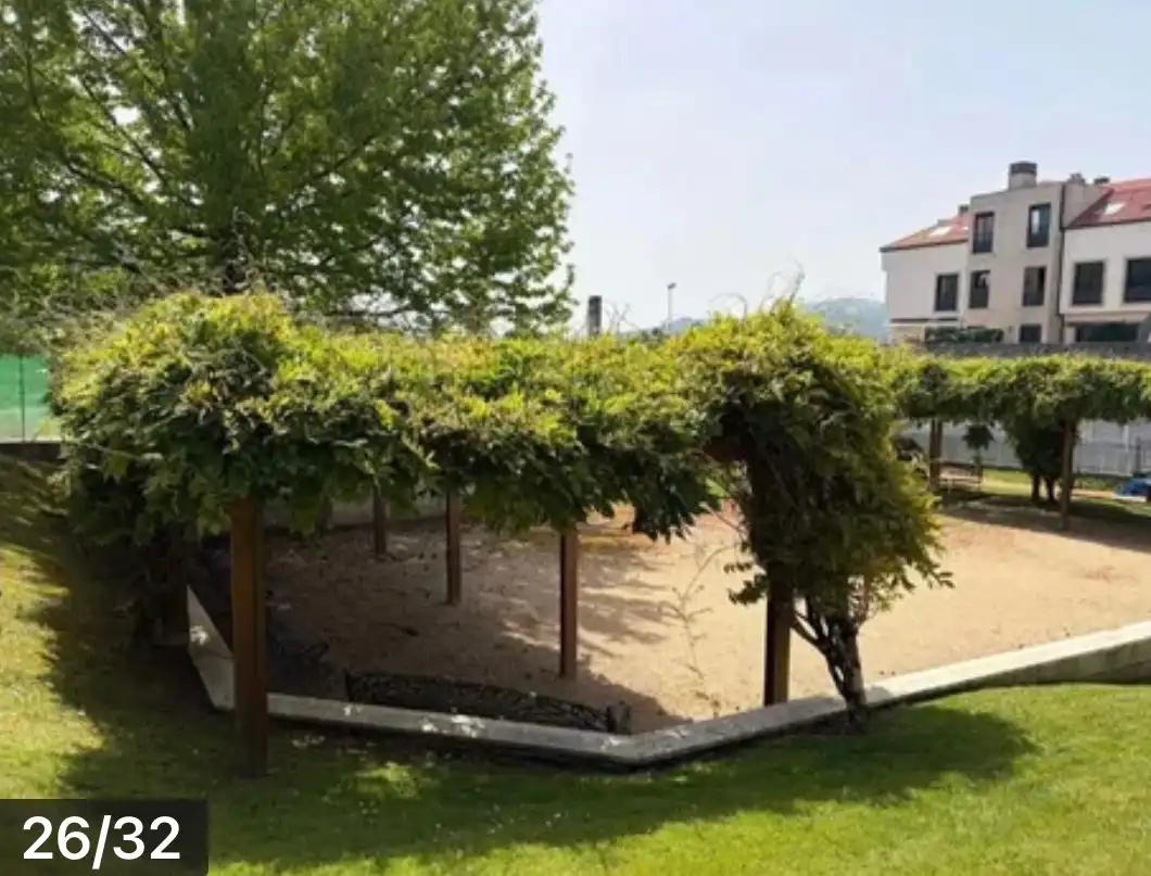 Pis en venda en Pontevedra Capital  amb Traster, Moblat i Piscina comunitària