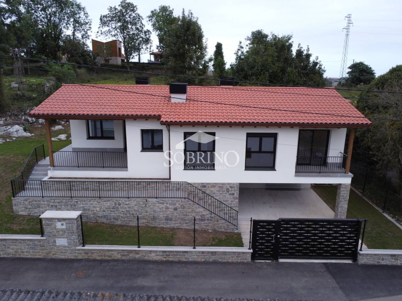 Vista exterior de Casa o chalet en venta en Llanes con Calefacción, Jardín privado y Terraza