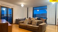 Living room of Flat for sale in Santiago de Compostela   with Terrace and Balcony
