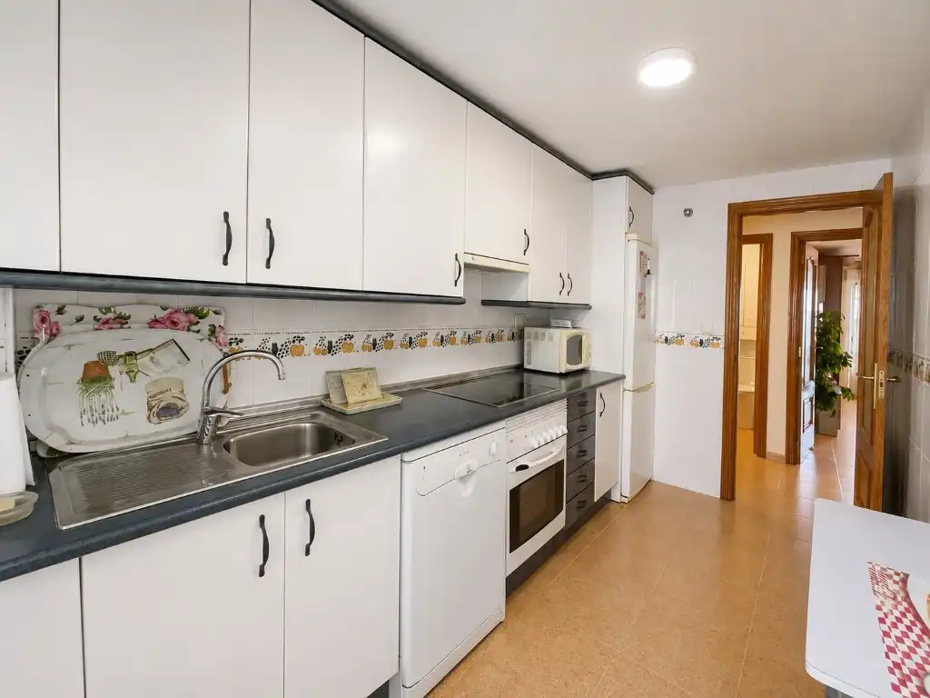 Apartament amb piscina en venda a Calle Vicente Molina-La Manga, imagen 7