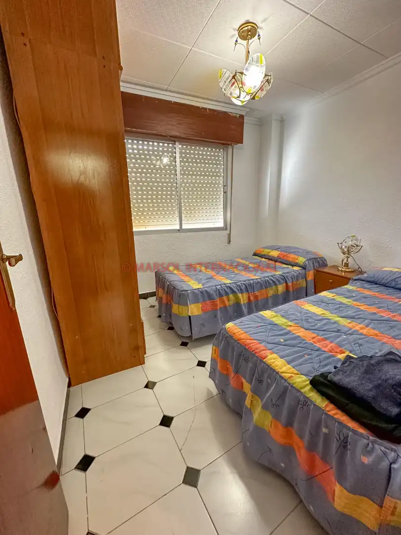 Dormitori de Casa o xalet en venda en Orihuela amb Terrassa, Traster i Moblat