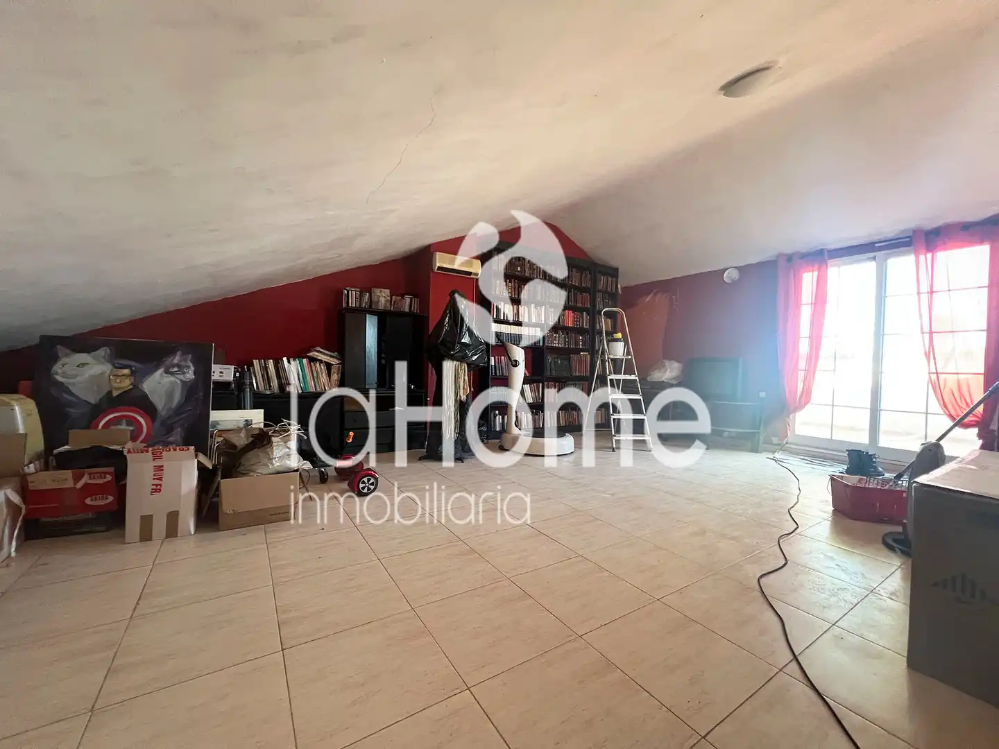 Houses for sale in L'Eliana  with Air Conditioner, Heating and Private garden