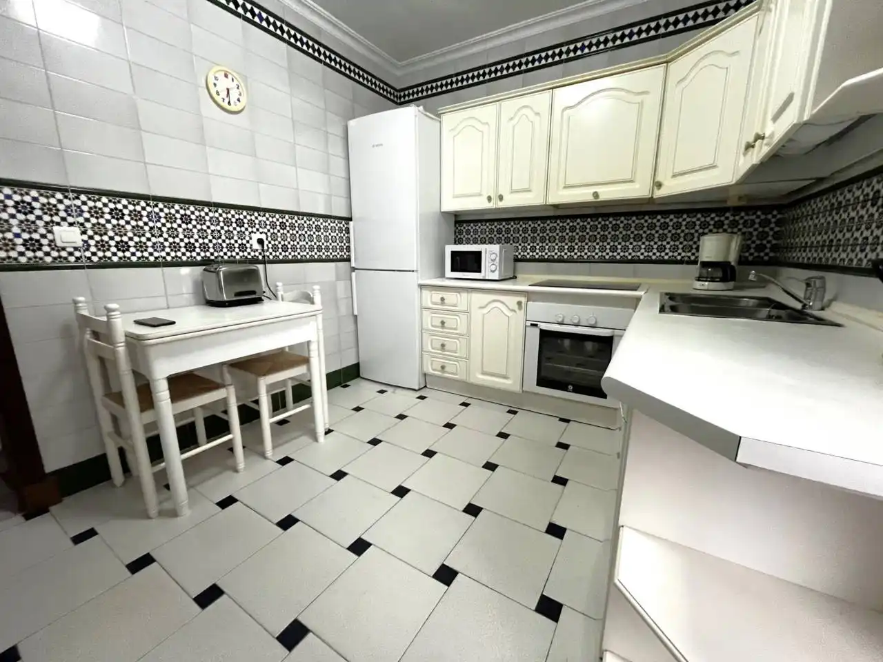 Flat with terrace for sale in Paseo Ría, imagen 5