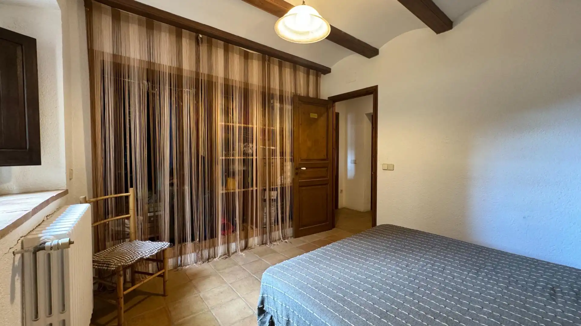 Habitación de Casa o chalet en venta en Llambilles con Calefacción, Jardín privado y Terraza