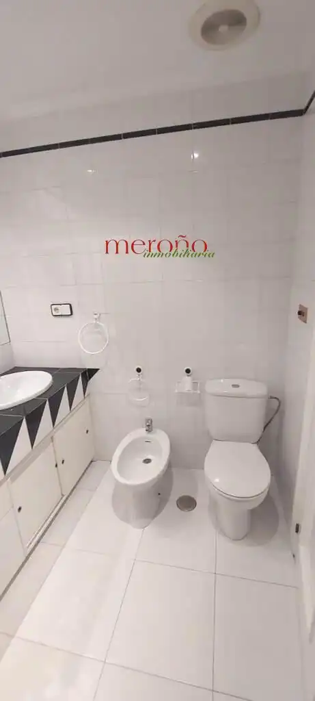 Bany de Pis en venda en Elche / Elx amb Balcó