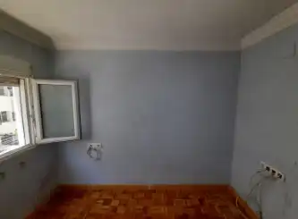 Bedroom of Flat for sale in Cuenca  with Heating