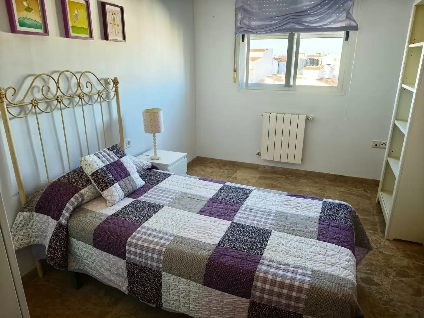 Schlafzimmer von Dachboden zur Miete in Feria