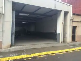 Aparcament de Nau industrial en venda en Terrassa
