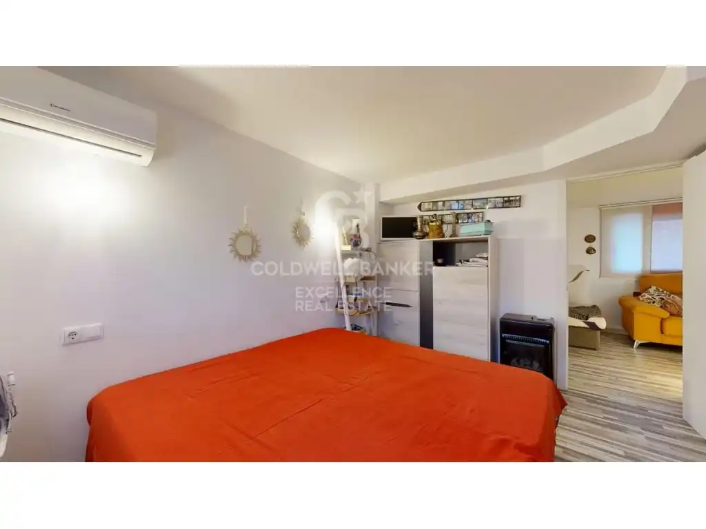 Local en venta en Oliva