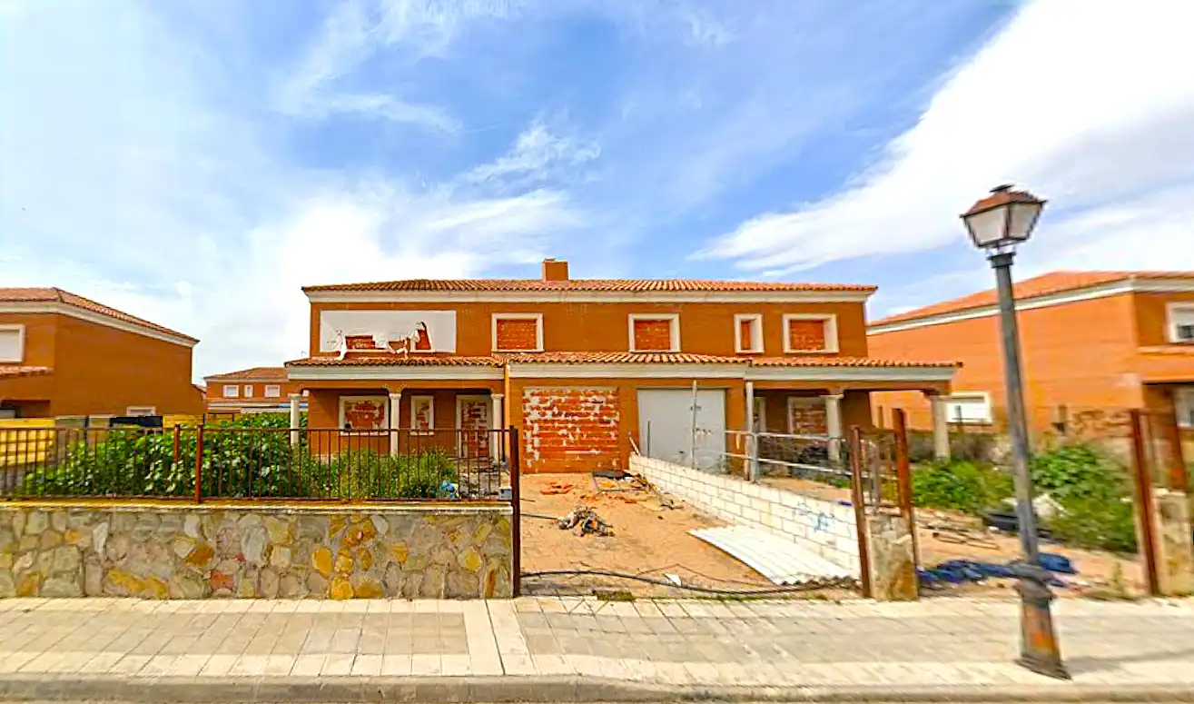 Terraced house with garden for sale in Barcience, imagen 2