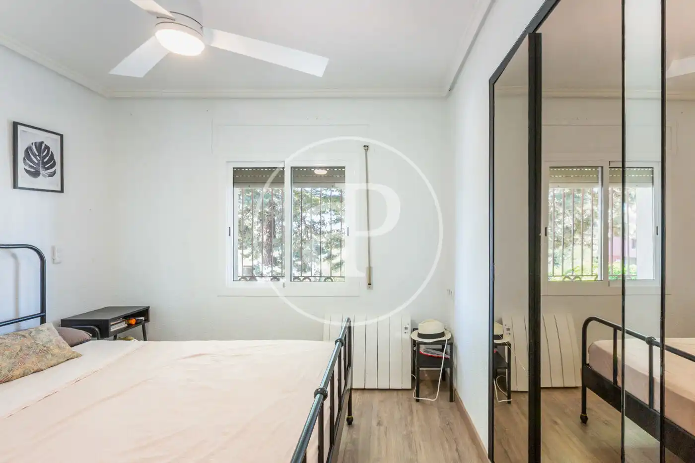 Bedroom of Houses for sale in Chiva  with Air Conditioner, Heating and Private garden