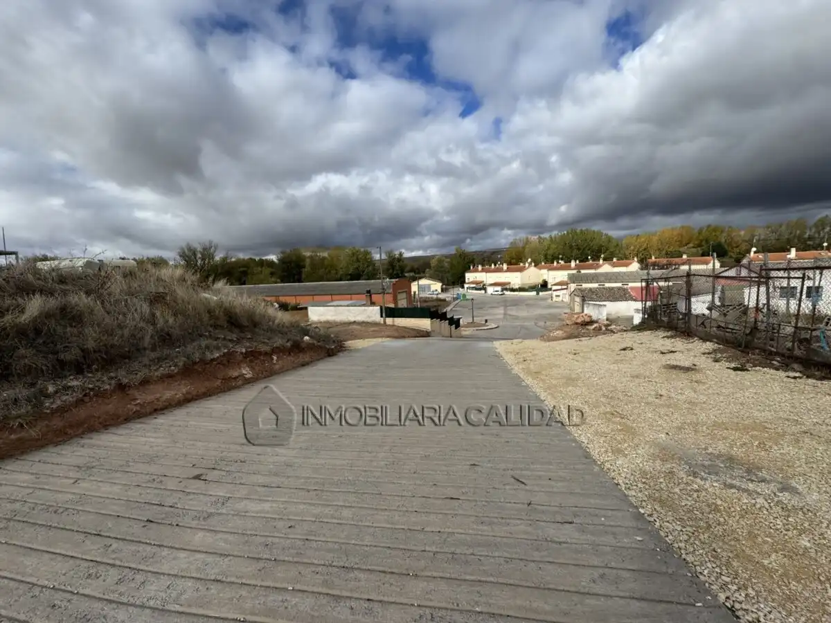Residencial en venda en Cavia